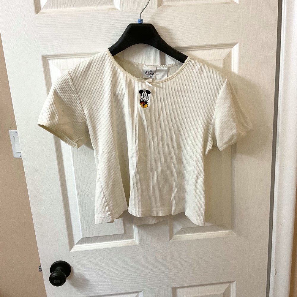 Disney Store Women’s fitted Tee